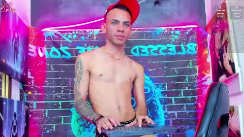 Edward Colleman online show from May 29, 4:11 am