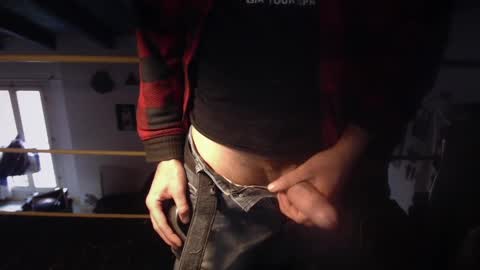 Snapshot of eighthundredeightyeight chatting on December 3, 11:43 am eighthundredeightyeight online show from December 3, 11:43 am