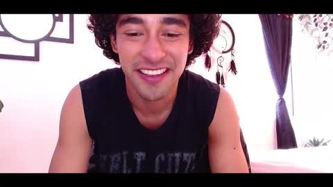 xoxo online show from January 5, 10:02 pm