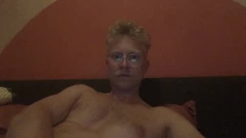 MrE online show from March 12, 8:20 pm