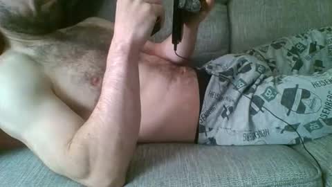 elbandidio online show from April 27, 11:40 am