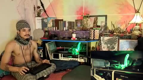 Sir Eleazar online show from October 16, 7:05 am