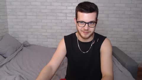 Alex online show from March 3, 6:07 pm