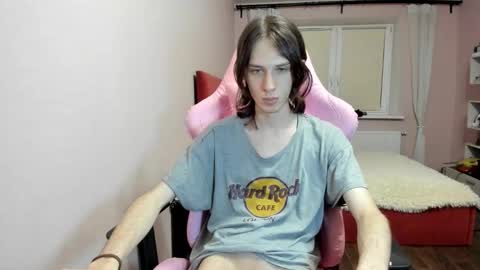 eleganc3 online show from October 20, 9:41 pm