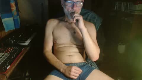 eLeS Dyzer online show from November 14, 6:05 am