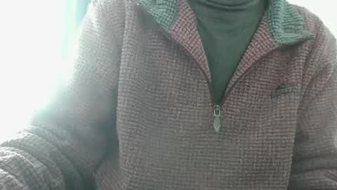 elfyonee online show from December 6, 8:59 am