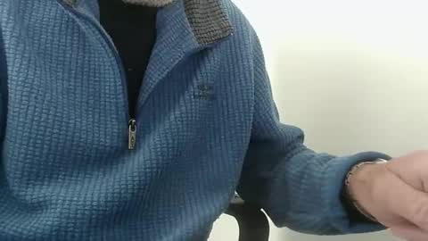 elfyonee online show from October 8, 10:52 am