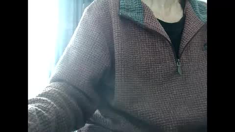 elfyonee online show from December 19, 10:02 am