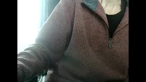 elfyonee online show from December 17, 9:39 am