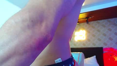 Elian online show from November 3, 9:38 pm