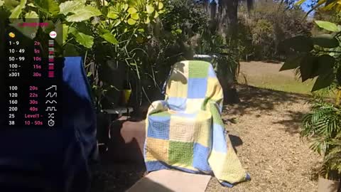 Snapshot of eliberator chatting on March 7, 5:28 pm eliberator online show from March 7, 5:28 pm