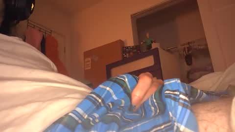 eliexavier123456789 online show from December 7, 5:48 am