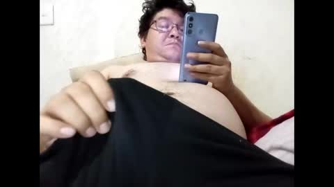 Snapshot of elimposstor chatting on October 19, 8:12 pm elimposstor online show from October 19, 8:12 pm