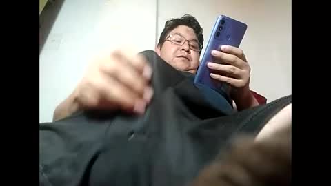 Snapshot of elimposstor chatting on February 3, 7:00 pm elimposstor online show from February 3, 7:00 pm