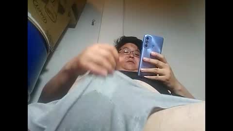 Snapshot of elimposstor chatting on March 10, 3:09 pm elimposstor online show from March 10, 3:09 pm