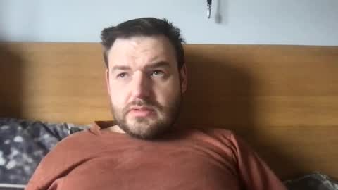 e26 online show from March 11, 12:50 pm