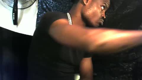 Snapshot of elniga21 chatting on December 25, 3:17 pm EL NIIGGGAA  21                                                                  EL NIGGA  21 online show from December 25, 3:17 pm