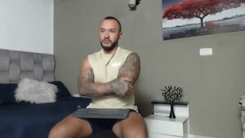 emanuelspencer online show from July 10, 6:39 am