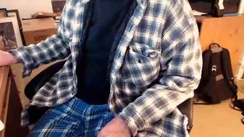 Snapshot of emil_karpo chatting on February 16, 4:42 pm Terrance1st online show from February 16, 4:42 pm