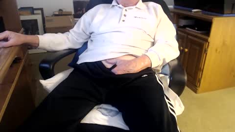 Terrance1st online show from December 17, 3:19 pm