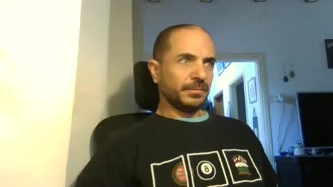 Ariel online show from February 8, 11:33 am