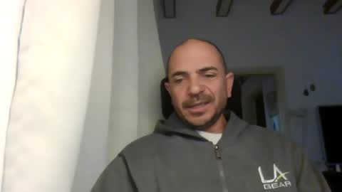 Ariel online show from February 18, 4:48 am