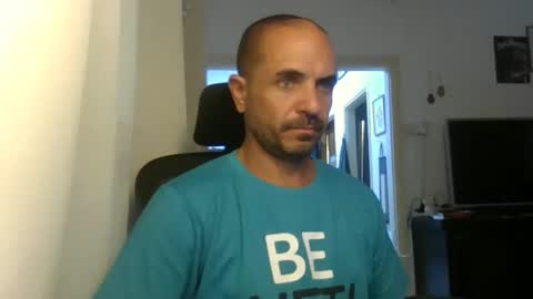 Ariel online show from October 4, 1:05 pm