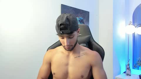 Emmet online show from October 4, 3:06 pm