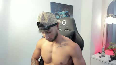 Emmet online show from September 25, 2:16 pm