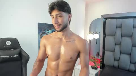 Emmet online show from October 1, 4:22 pm