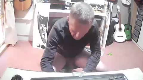 empirikal1 online show from April 23, 10:01 pm