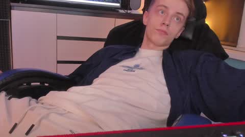 Enker online show from December 28, 9:40 pm