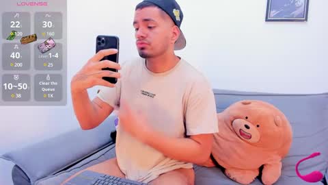 enrique online show from February 3, 12:36 pm