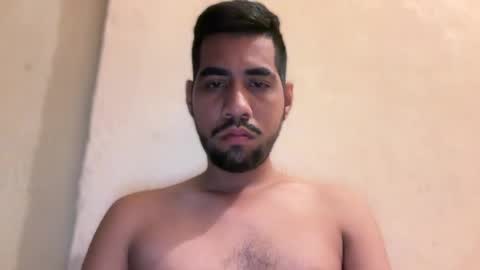 Enriquegc197 online show from December 31, 1:08 pm