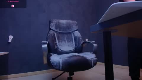 EnzoRace online show from January 9, 6:40 am