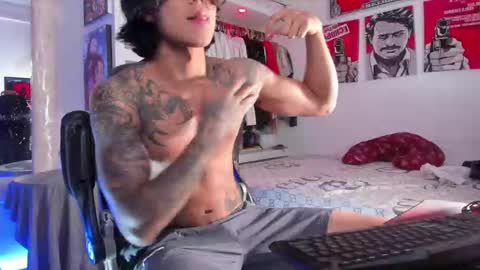 Tht BOSS Eren online show from September 13, 4:24 am