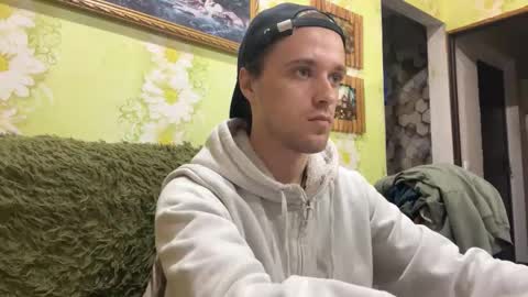 Eric online show from October 4, 4:56 pm