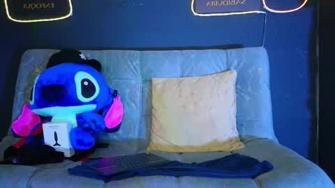 Brayan online show from November 22, 2:33 am