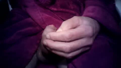 Snapshot of ernie4u chatting on October 2, 10:47 pm Ernie online show from October 2, 10:47 pm