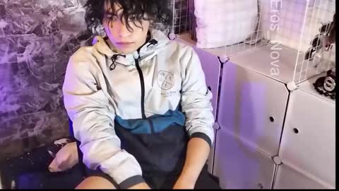 Eros Nova online show from December 18, 4:52 am