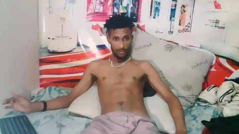 Liam online show from February 27, 7:35 pm