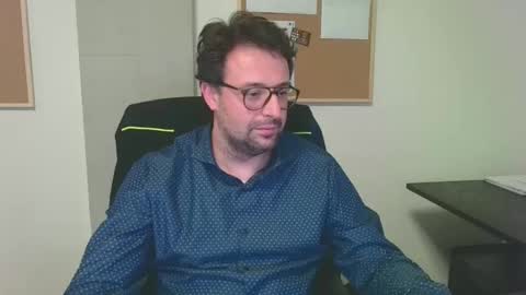 esibizionista 91 online show from March 10, 5:07 pm