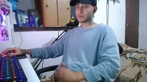 Esteban online show from December 23, 9:05 am