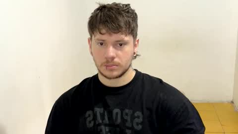 eskol212 online show from April 2, 2:58 pm