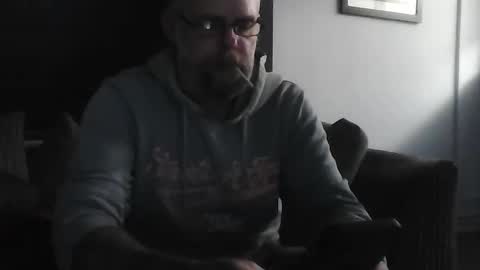 dont ask to pm me your probably fake online show from January 1, 1:15 am