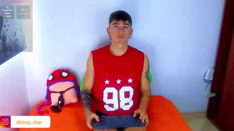 Esteban independent model online show from December 27, 1:50 pm