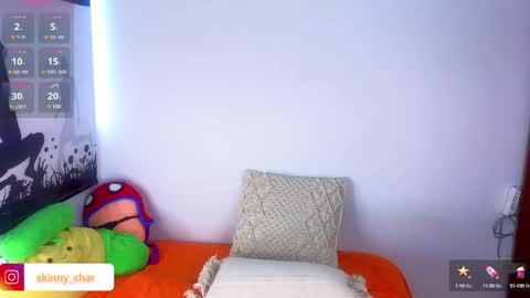 Esteban independent model online show from January 8, 1:09 pm