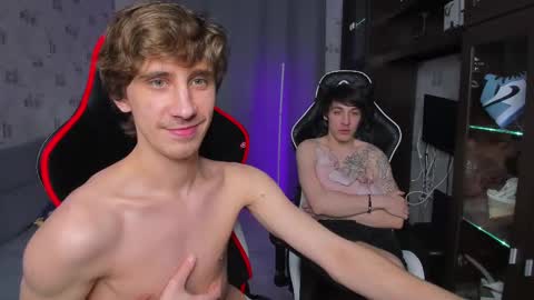 LOUIS online show from February 28, 10:39 pm