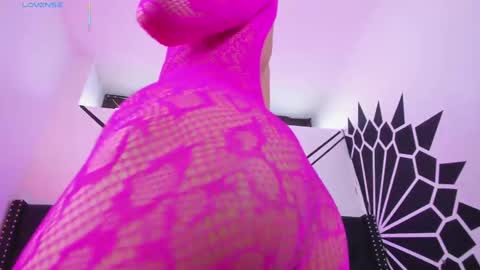 ethaancox online show from September 8, 8:41 pm