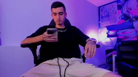 Ethan online show from September 8, 9:58 pm